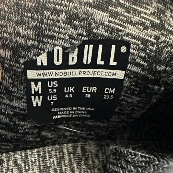 NOBULL Project Black No Bull shoesTrainers unisex sneakers size M 5.5 W 7
