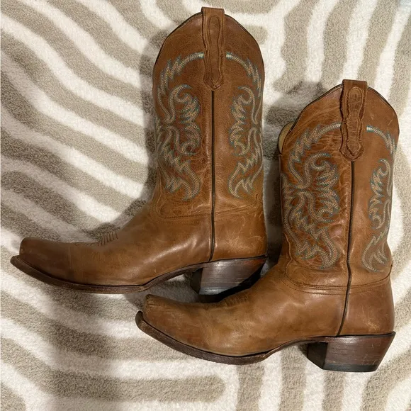 Nocona Brown and Blue Heeled Boots with Western Stitching style 5009 size 12b