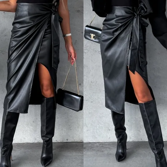 Noir Knot High Waist Skirt