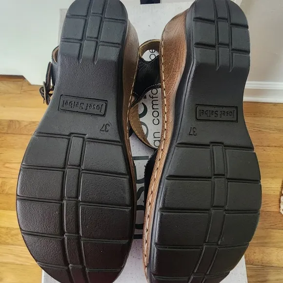 Nordstrom Shoes byJosef Seibel Black Scandals, Size 6.5. NIB.