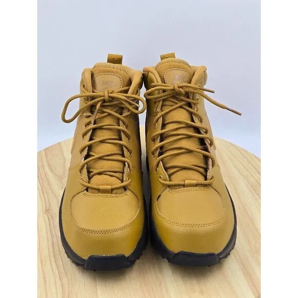 NWB Nike Manoa LTR Big Kids' Boots Wheat  Size 7Y