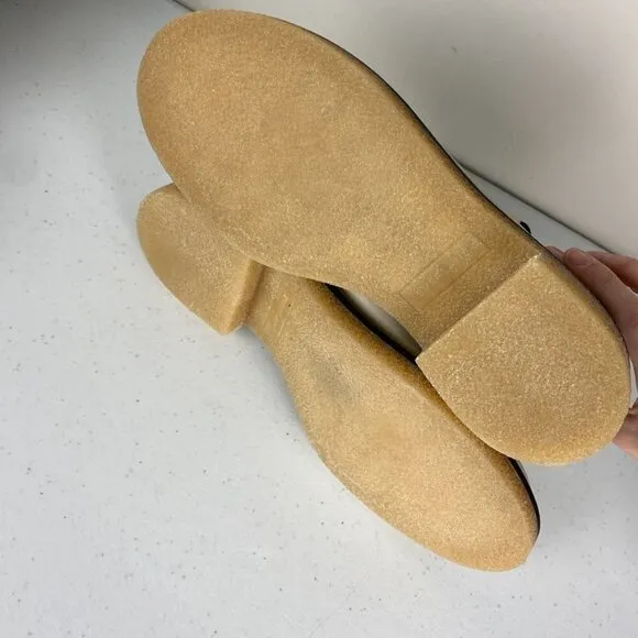 NWOB Everlane The Chelsea Boots Ivory Platform Booties Leather 9 Gum Soles