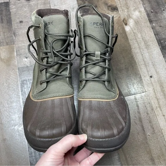 NWOB Sperry Top-Sider Mens Cold Bay Chukka/ Duck Boots size 9