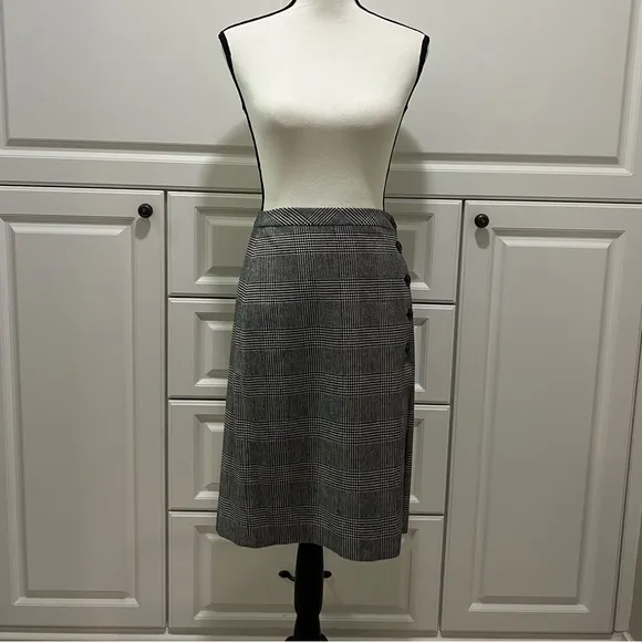 NWOT Banana Republic Wool Blend plaid side button skirt size 4