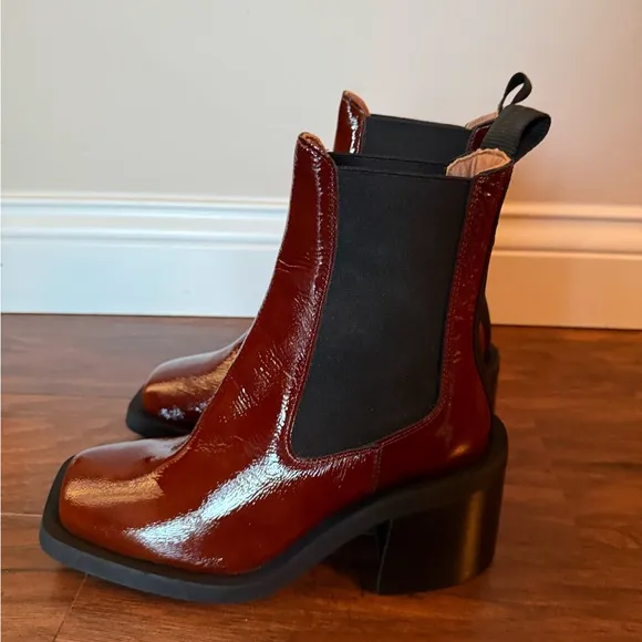 NWOT Ganni Elegant Chestnut Brown Leather Ankle Boots-Size 5, Euro 35