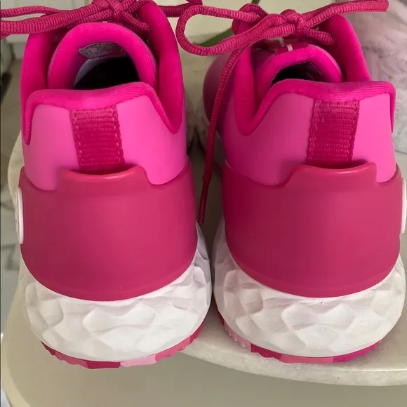 😍NWOT G/FORE HOT PINK WOMEN'S MG4  GOLF ⛳️SHOES - 8.5!