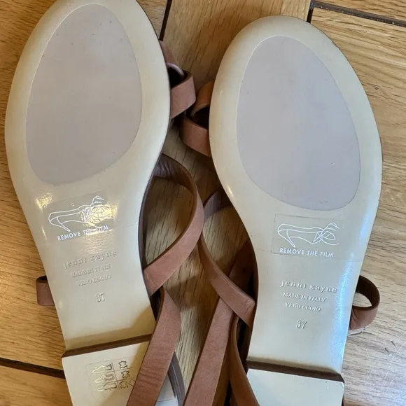 NWOT Jenni Kayne Tan Leather Strappy Sandals with Flat Sole