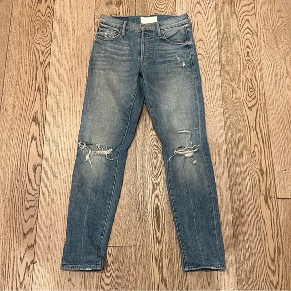 NWOT Mother The Stinger Jeans