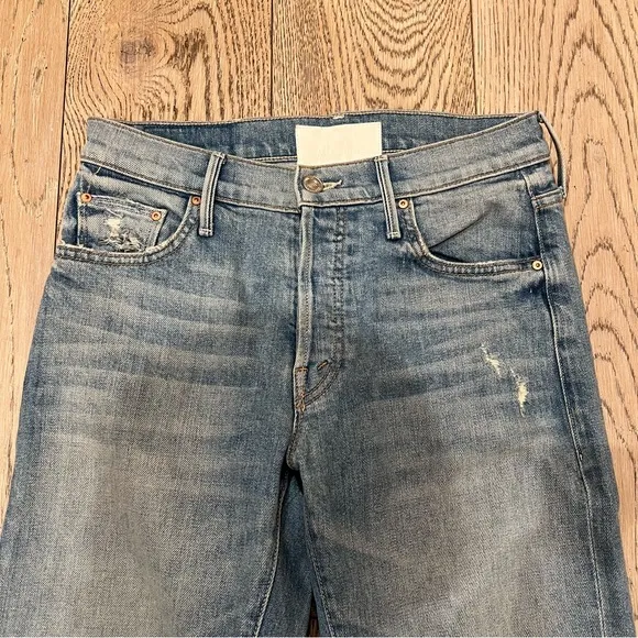 NWOT Mother The Stinger Jeans