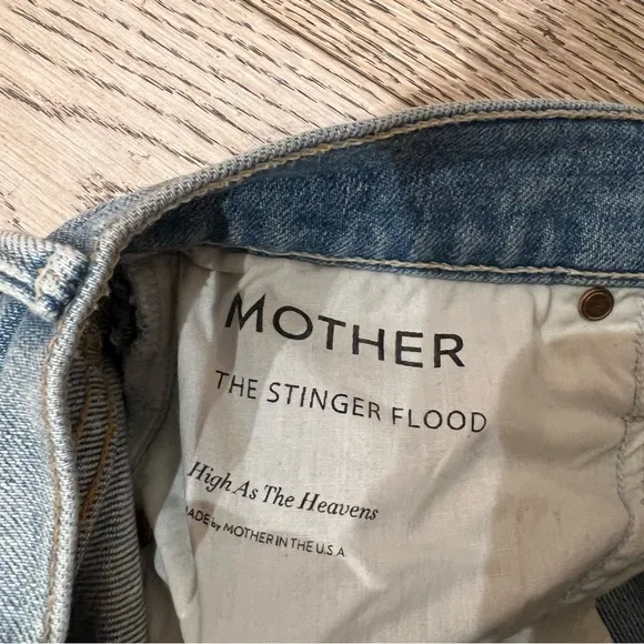 NWOT Mother The Stinger Jeans