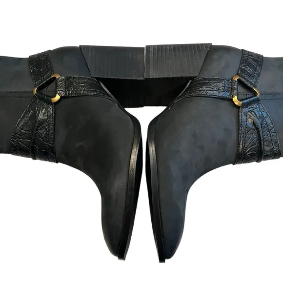 NWOT, Vionic Carnelia Ankle Boots - Black - Water Repellant Leather, Sz 7