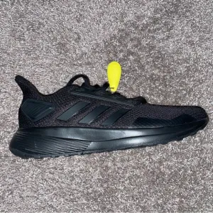 NWT-ADIDAS DURAMO 9 &quot;Triple Black&quot; Size 8