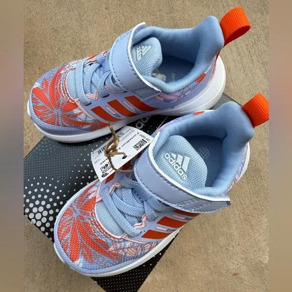 NWT Adidas x Disney Moana FortaRun sneakers