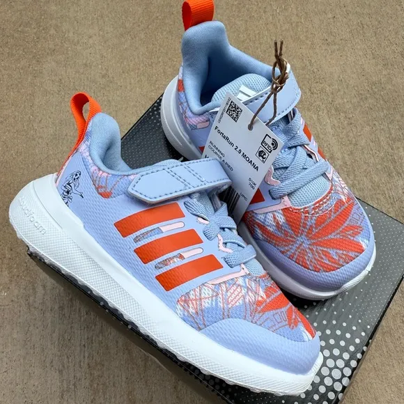 NWT Adidas x Disney Moana FortaRun sneakers