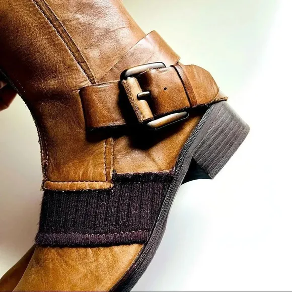 NWT Apepazza Zebu Leather Knit Boots