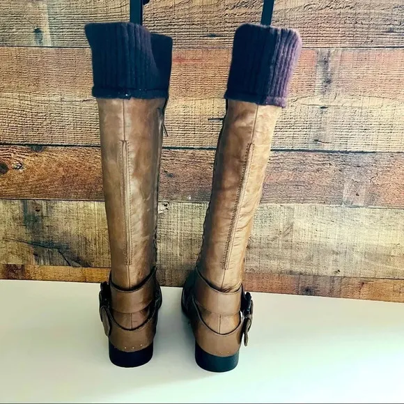 NWT Apepazza Zebu Leather Knit Boots