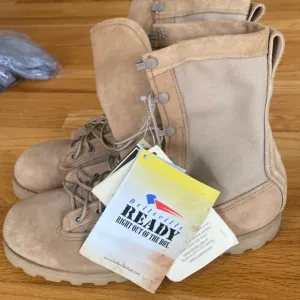 NWT Belleville gore Tex combat boots size 10 tan suede