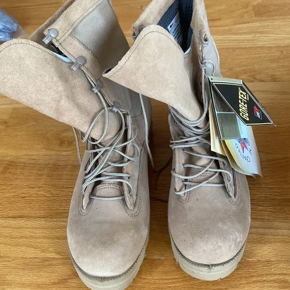 NWT Belleville gore Tex combat boots size 10 tan suede