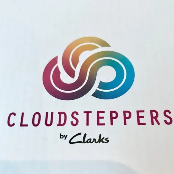 NWT Clarks Cloudsteepers Cabrini Reef Boots