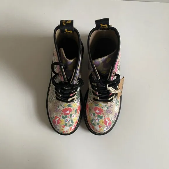 NWT Dr. Martens 1460 Floral Mashup Parchment Beige Women's Leather Boots Size 6