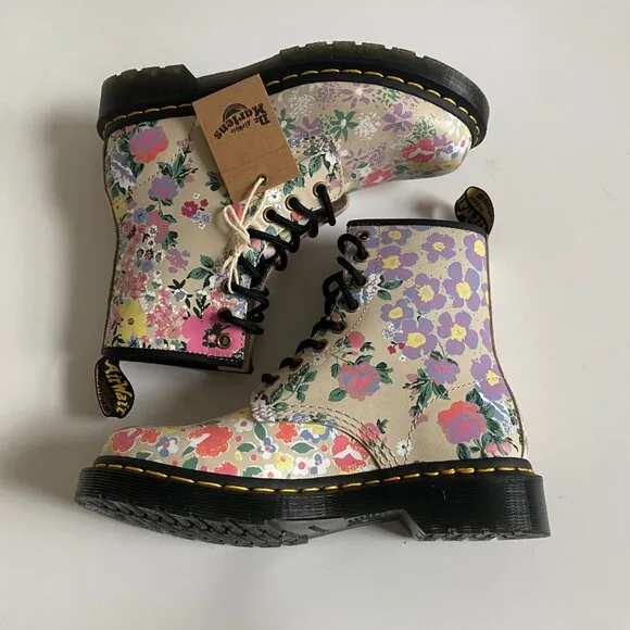 NWT Dr. Martens 1460 Floral Mashup Parchment Beige Women's Leather Boots Size 6