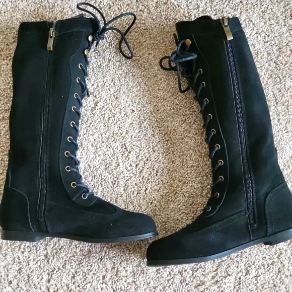 ♥️NWT♥️ JOYFOLIE GIRLS GENUINE SUEDE LACE UP BOOTS