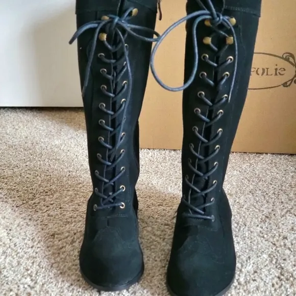 ♥️NWT♥️ JOYFOLIE GIRLS GENUINE SUEDE LACE UP BOOTS