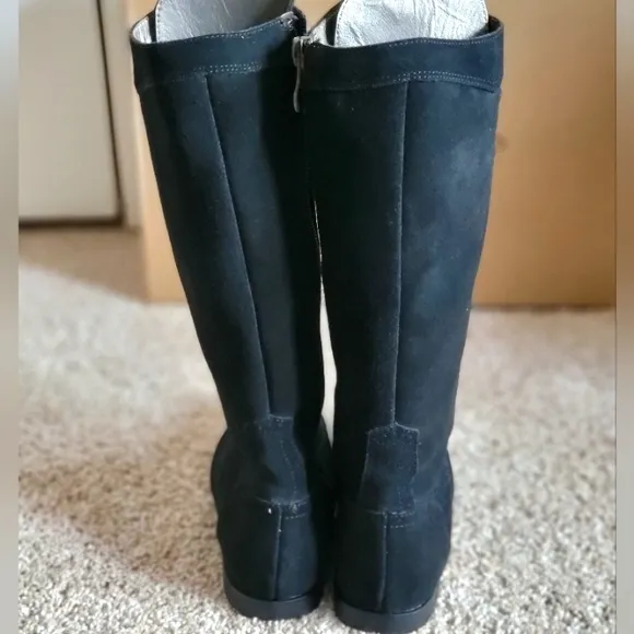 ♥️NWT♥️ JOYFOLIE GIRLS GENUINE SUEDE LACE UP BOOTS