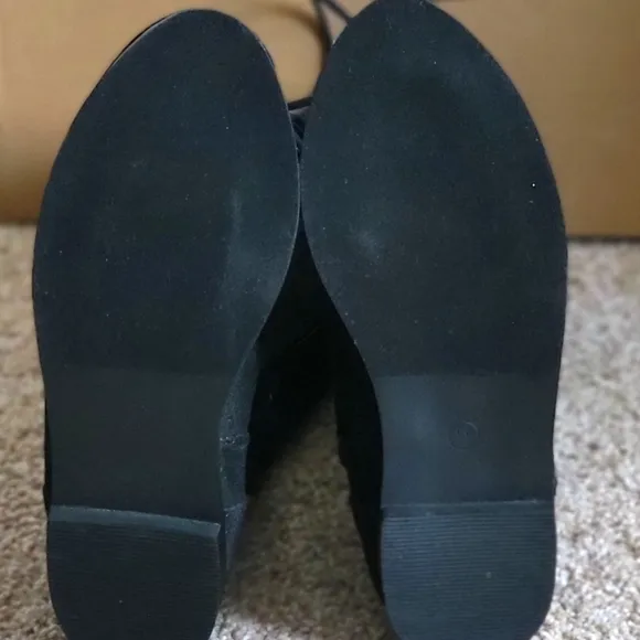 ♥️NWT♥️ JOYFOLIE GIRLS GENUINE SUEDE LACE UP BOOTS