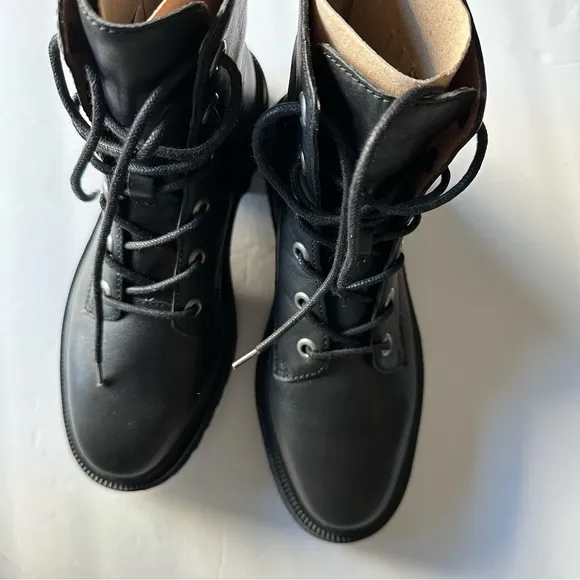 NWT Madewell The Rayna Lace-Up Boot in Leather / Black / Size 7