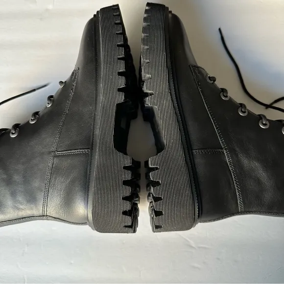 NWT Madewell The Rayna Lace-Up Boot in Leather / Black / Size 7