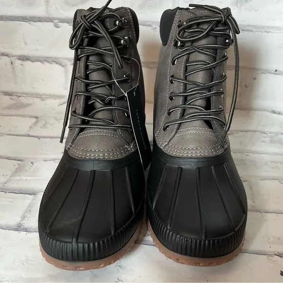 NWT Mens Tommy Hilfiger Colins 2 lace up dark grey duck boots size 10