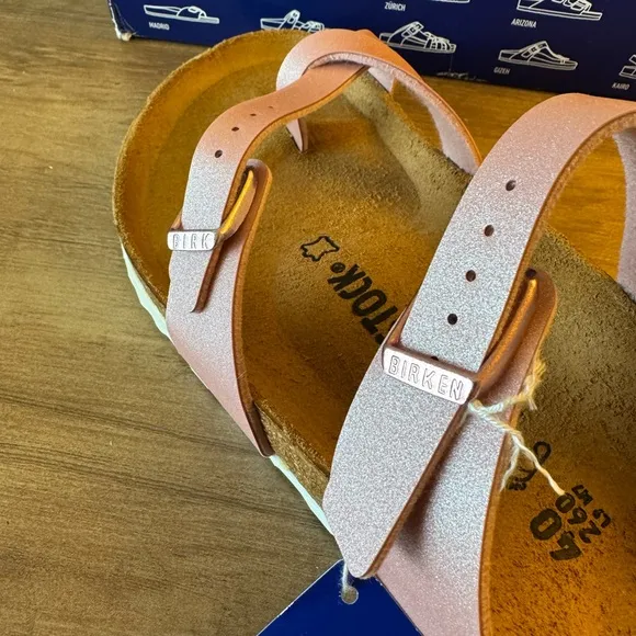 NWT Metallic Mayari Sandal by Birkenstock in Icy Rose Color