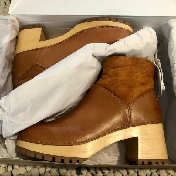 NWT  MIA Josi clog boots, Brand New in box, size 10