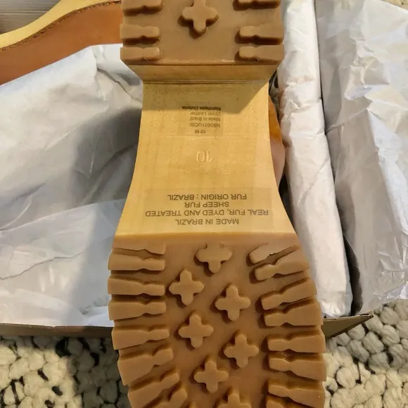 NWT  MIA Josi clog boots, Brand New in box, size 10