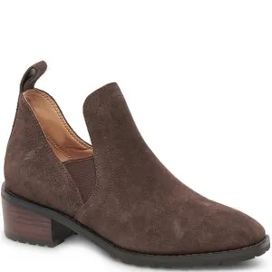 NWT NWOB $130 BlondoSandra Waterproof Suede Booties