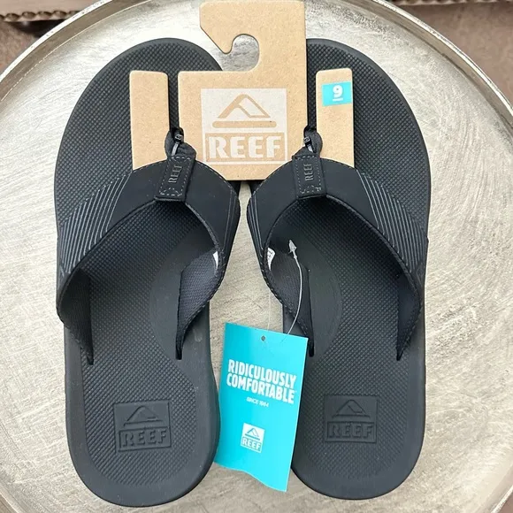 NWT Reef Black Flip Flop Thong Arch Support Sandals Men’s Size 9