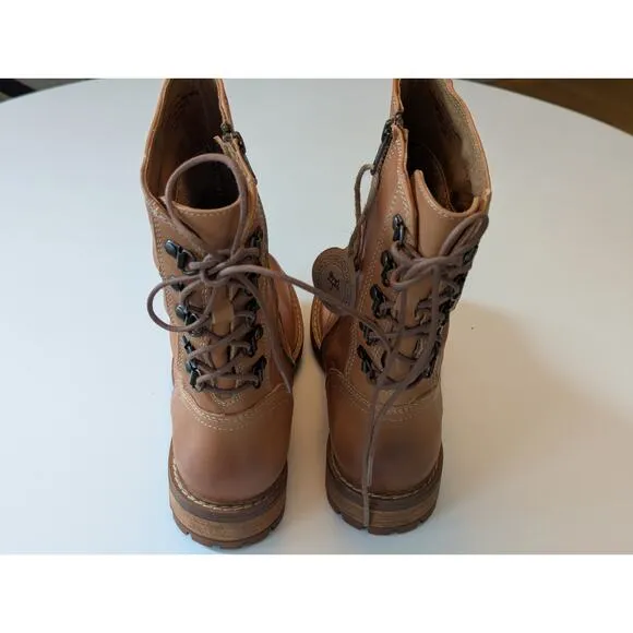 NWT Sofft Leanna Waterproof Oiled Italian Leather Lace Back Slouchy Moto Boots 8