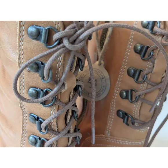 NWT Sofft Leanna Waterproof Oiled Italian Leather Lace Back Slouchy Moto Boots 8