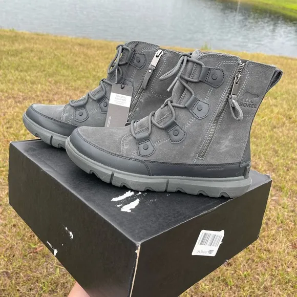 NWT Sorel Mens Explorer Waterproof Double Zip Gray Boots Size 10