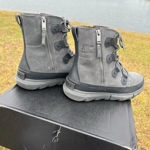 NWT Sorel Mens Explorer Waterproof Double Zip Gray Boots Size 10