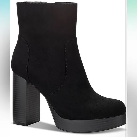 NWT SUN   STONE Elegant Black Ankle Boots