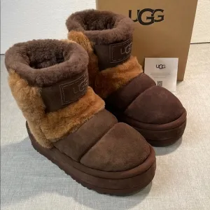 NWT UGG Classic Chillapeak Rich Brown Shearling Short Boot Size 7 Platform