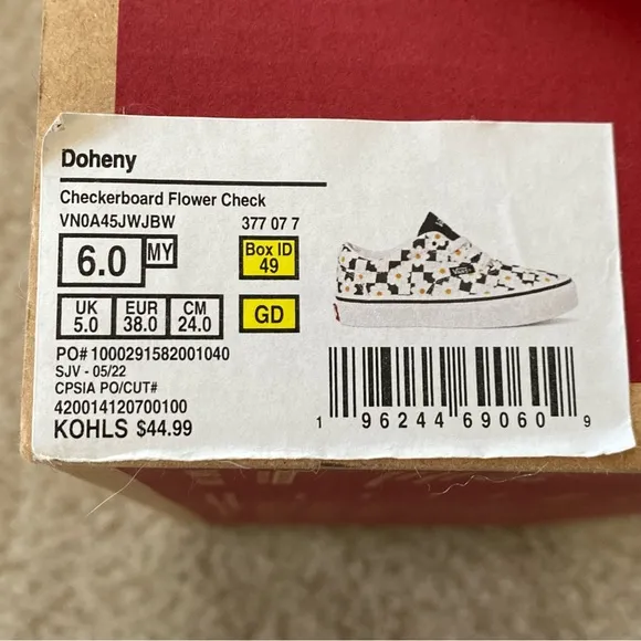 NWT Vans Doheny Floral Checkerboard Sneakers