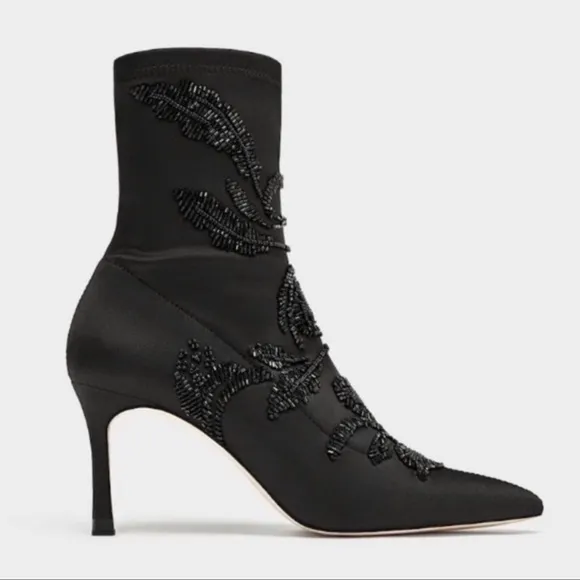 NWT ZARA BLACK SATIN PULL ON POINTED TOE ANKLE BOOTS US8/ EUR 39