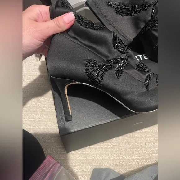 NWT ZARA BLACK SATIN PULL ON POINTED TOE ANKLE BOOTS US8/ EUR 39