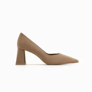 NWT. Zara Sand Brown Block Heel Court Shoes. Size 7,5, 9.
