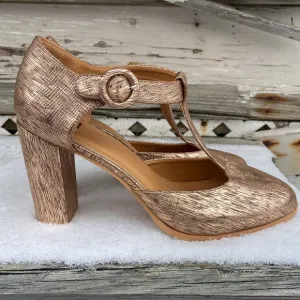 N.Y.L.A. Olysing Metallic Rose Gold T-Strap Block Heel Shoes Women's Size 11