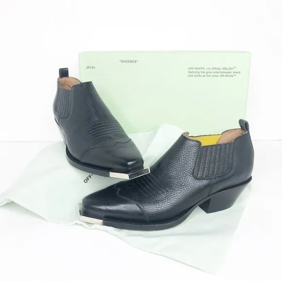 𝅺OFF White C/O Virgil Abloh Black leather, Western ankle boots