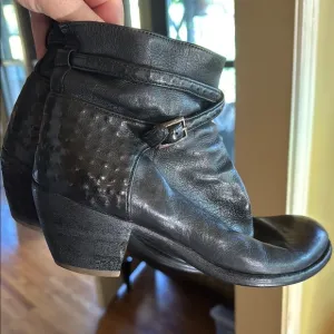 Officine Creative Black Leather Ankle Boots
